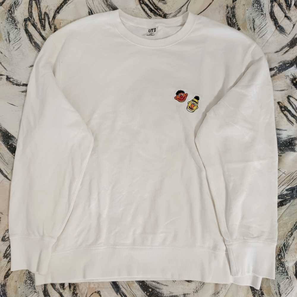 Uniqlo x Kaws x Sesame Street Crewneck